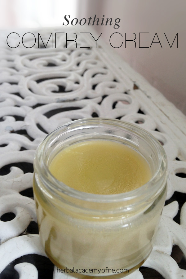 A DIY Soothing Comfrey Cream