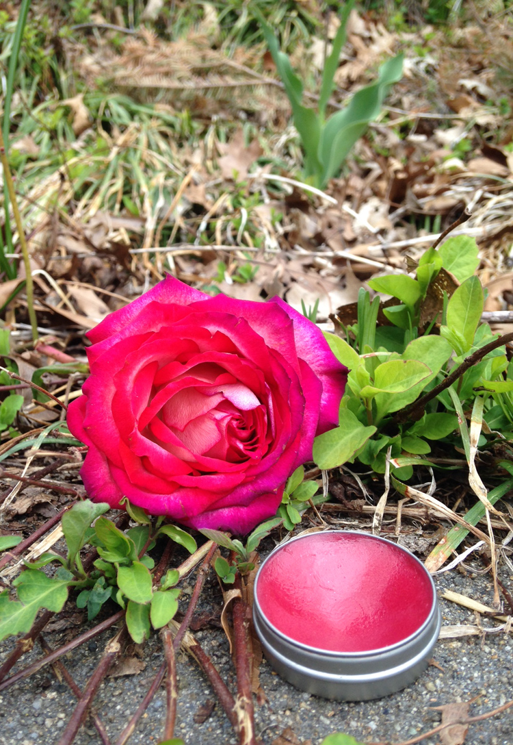 3 Herbal Gifts to Make for Mom this Mother's Day using Rose and Honeysuckle