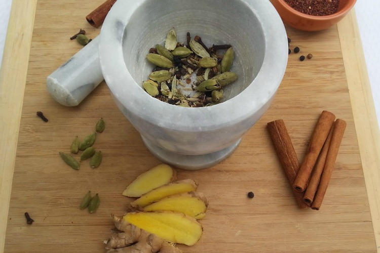 Family-Friendly Herbal Chai Recipe: Herbs
