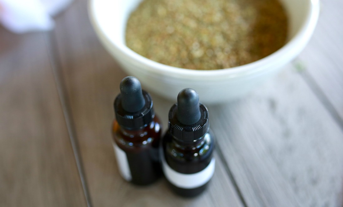 How to make a Tincture using the Folk Method