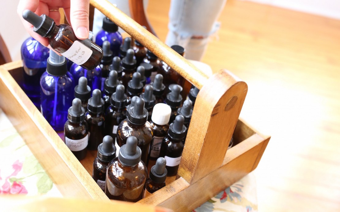 How to Begin Your Herbalist Training - tinctures