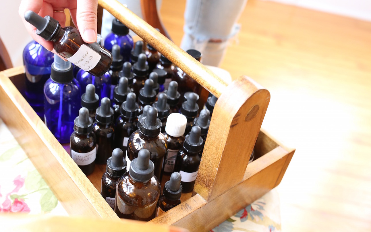 How to Begin Your Herbalist Training - tinctures