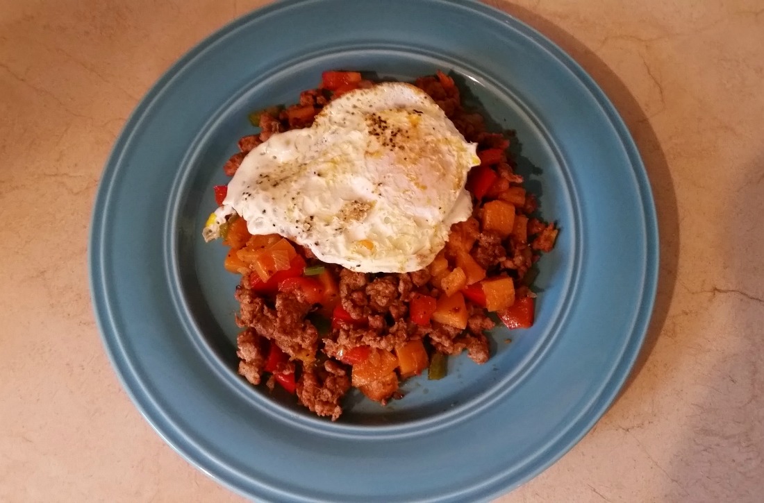 Spicy Chorizo And Sweet Potato Hash With Eggs | Herbal Academy | A healthy breakfast is important if you want to have energy and productivity for your day. Try this healthy, protein-packed recipe to start your day!