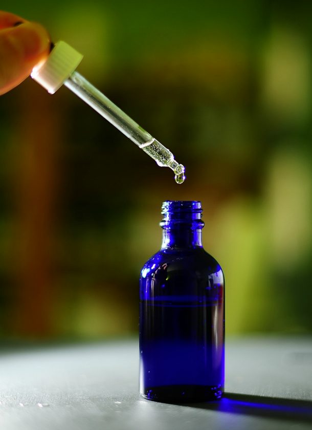 First Aid Essential Oils For A Summer Travel Kit Herbal Academy