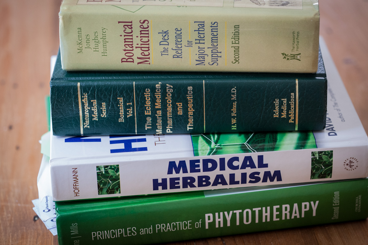 23 Free Herbal Resources To Help You Grow As An Herbalist | Herbal Academy | Enjoy these free herbal resources such as books, ebooks, magazines, and research aids as you continue to grow as an herbalist.