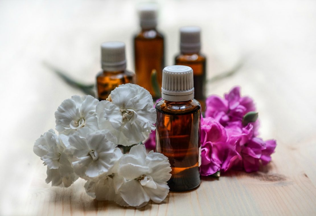 How To Approach Headaches Naturally With Supportive Herbs And Essential Oils | Herbal Academy | Do you suffer from the pain of headaches? Approach headaches naturally by easing or eliminating them using these herbs, essential oils, and hydrolats!