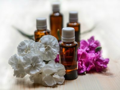 How To Approach Headaches Naturally With Supportive Herbs And Essential Oils | Herbal Academy | Do you suffer from the pain of headaches? Approach headaches naturally by easing or eliminating them using these herbs, essential oils, and hydrolats!