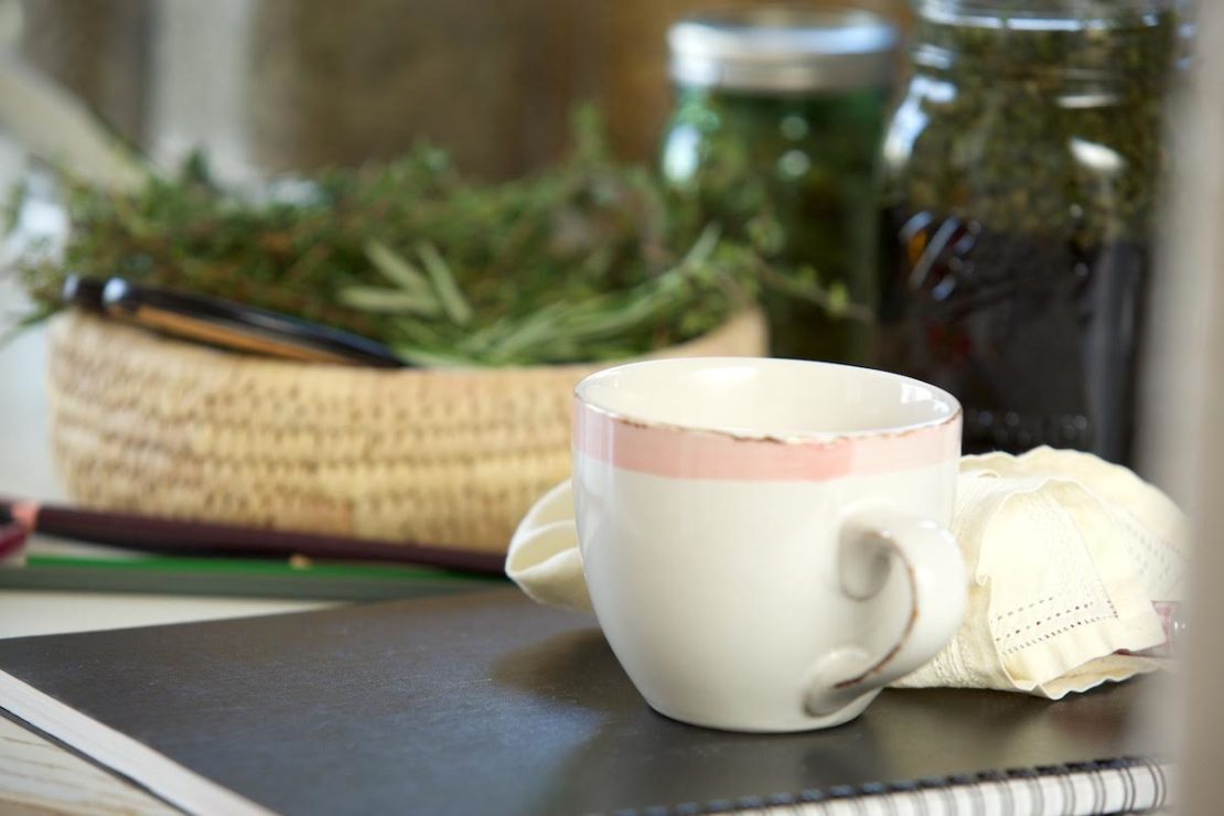 18 Herbal Teas To Help You Stay Healthy This Winter | Herbal Academy | It can be a challenge to keep our bodies healthy in the winter season. Here are 18 herbal teas to help you stay healthy and strong!