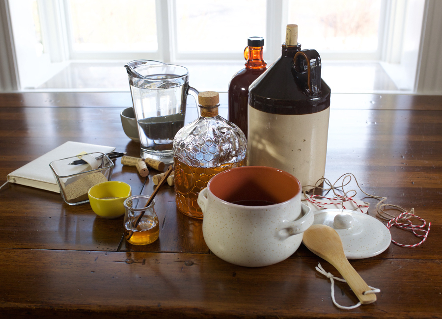 Herbal Mead Tutorial – The Craft of Herbal Fermentation Course
