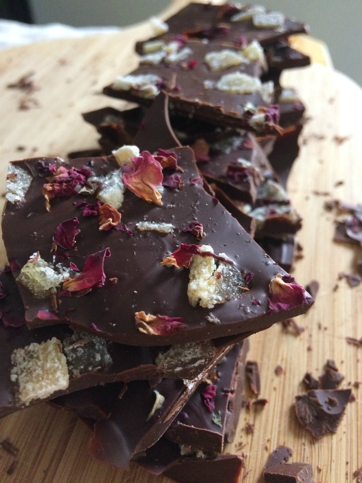 3 Herbal Chocolate Recipes To Inspire Love and Passion | Herbal Academy | Want to inspire love and passion this Valentine's Day? Try your hand at creating these herbal chocolate recipes that your sweetheart is sure to love!