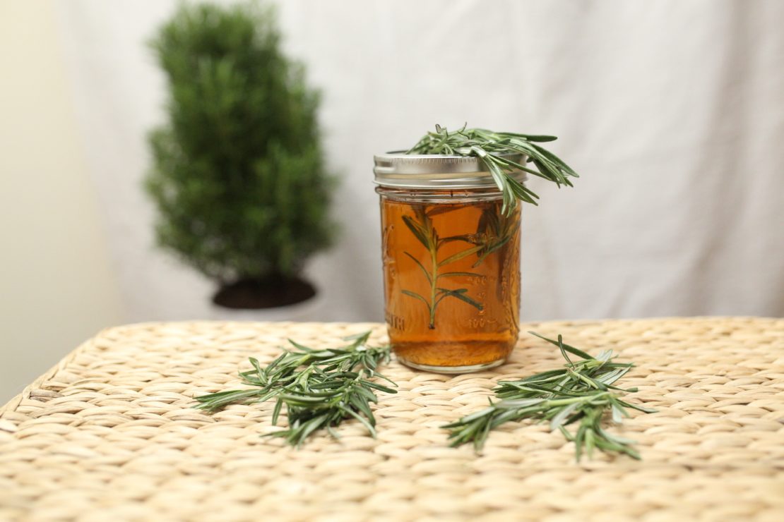 Rosemary tea: 9 Health benefita that make it a morning elixir