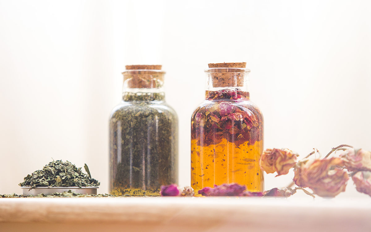 Herbs for Summer Cocktails, Mason Jar Tavern