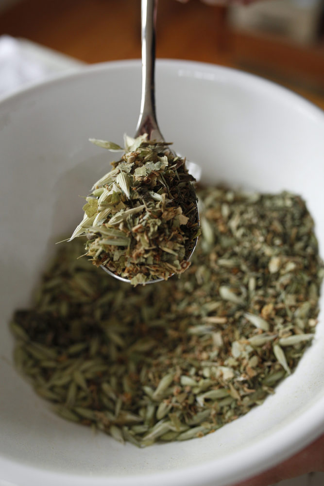 How To Build A Nutritive Tea – Herbal Academy