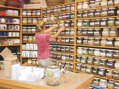 5 Places To Sell Herbal Products | Herbal Academy | Does selling herbal products intimidate you, or do you simply not know where to start? Here's 5 outlets you can use to sell herbal products successfully!