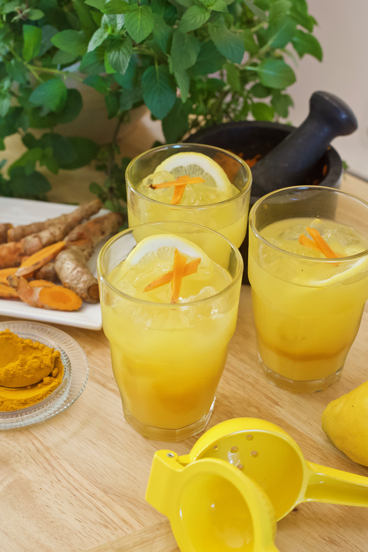 Turmeric Lemonade: Health Benefits & How To Make It | Herbal Academy | If you’re looking for a refreshing drink for summer, look no further than this turmeric lemonade recipe. It tastes great, and it's good for your health!