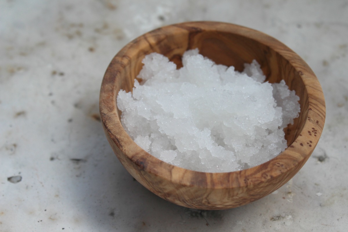 How To Make & Use Homemade Magnesium Oil | Herbal Academy | Magnesium is an essential nutrient that can be used internally or externally for health purposes. Learn how to make a homemade magnesium oil in this post.