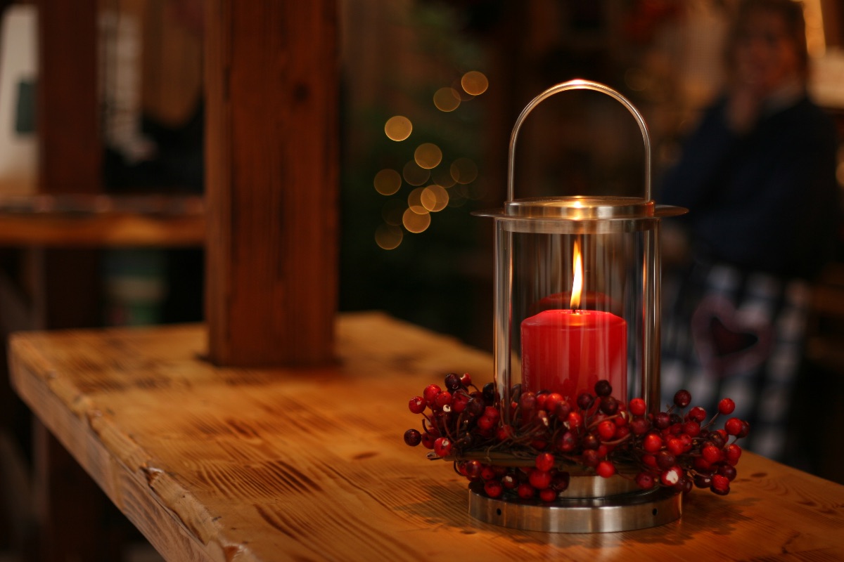 How To Embrace Hygge During Winter | Herbal Academy | In this post, you will discover the basic concept of hygge, and how to embrace hygge to aid in your happiness this winter.