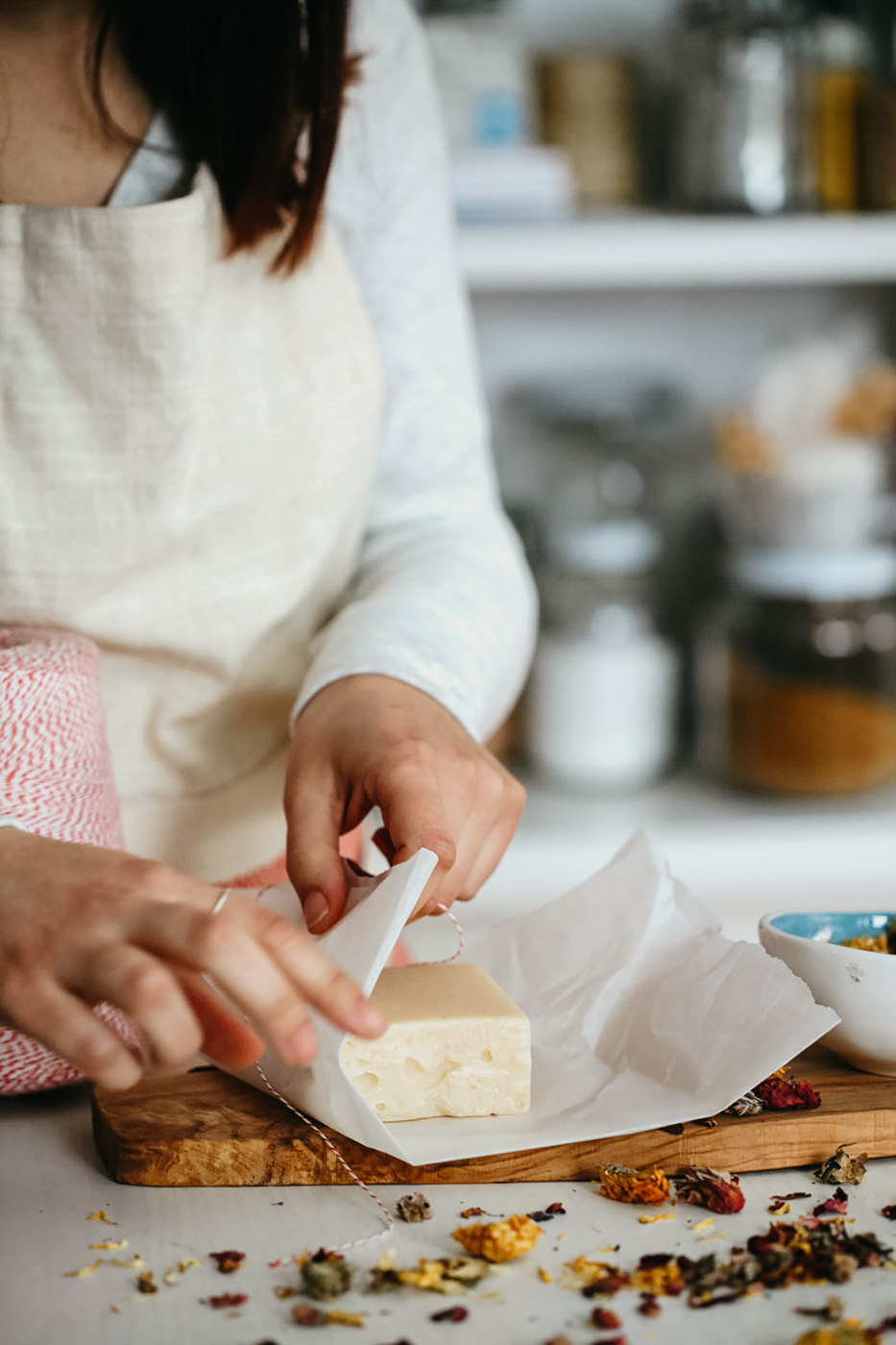 Making Herbal Soaps - Herbal Academy - the Botanical Skin Care Course 