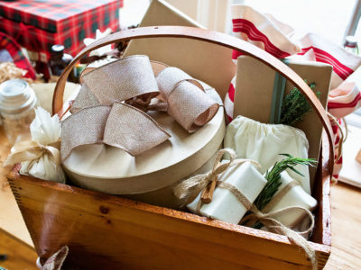 7 Gifts Ideas For The Herbalist Who Is Just Getting Started | Herbal Academy | The holidays will be here before you know it! Here are 7 beginner herbalist gift ideas for the person who is just getting started on their herbal journey!