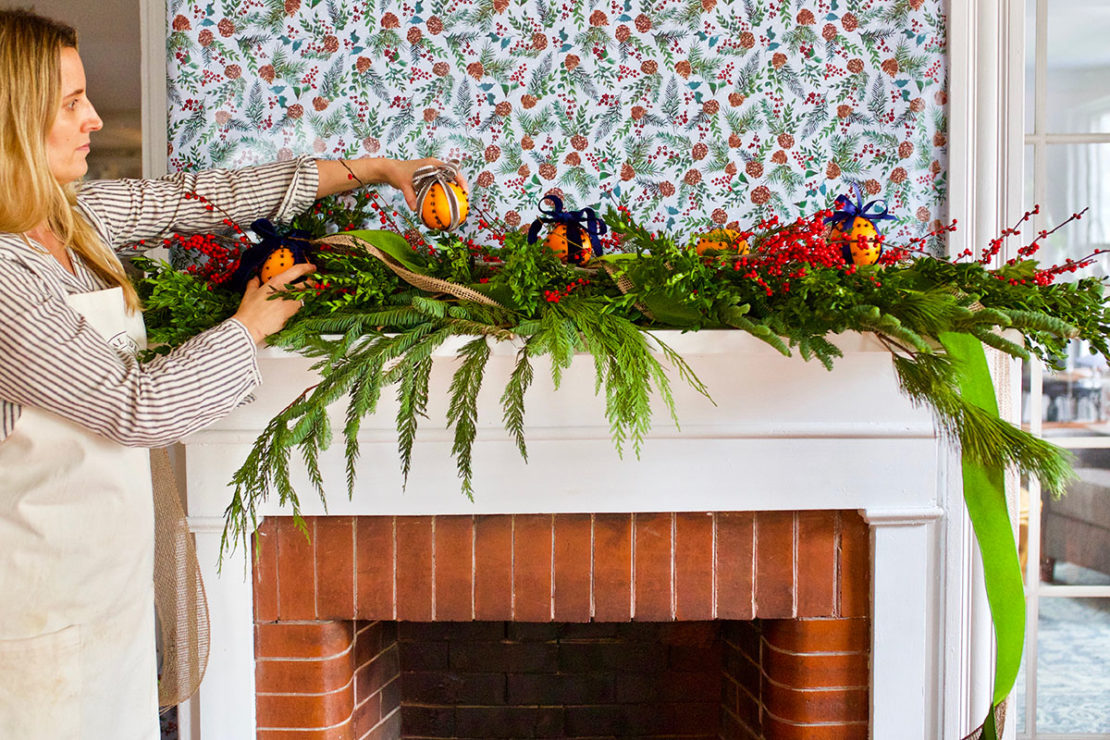 Festive Non-Toxic Ways to Get Rid of Kitchen Odors this Holiday Season