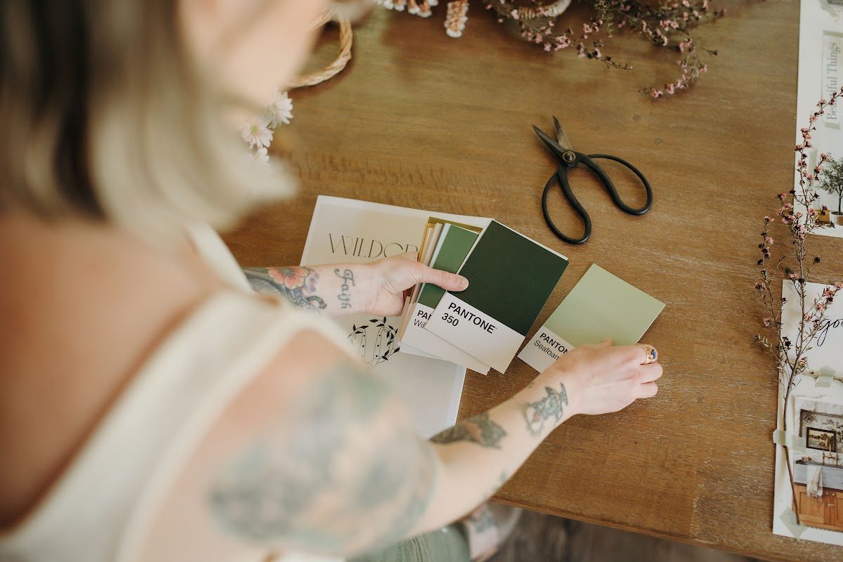 lady looking at color samples