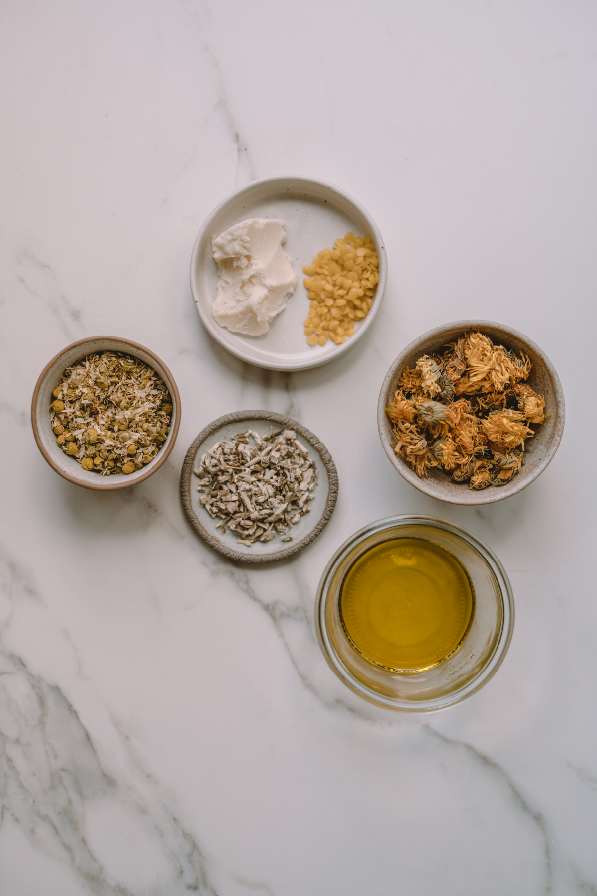 ingredients to make herbal diaper balm