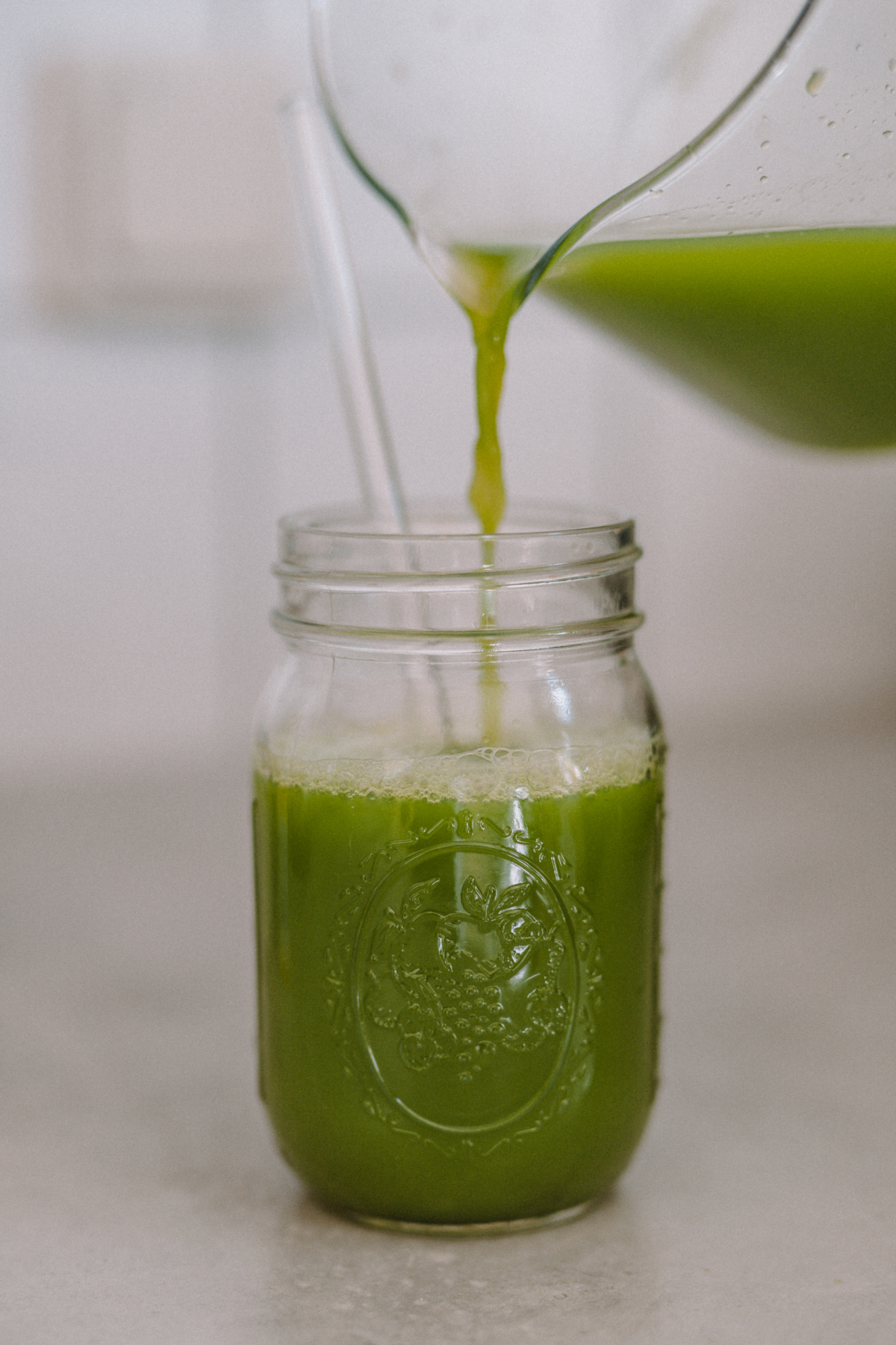 A Fresh Green Juice Recipe With Alterative Herbs Herbal Academy 1528