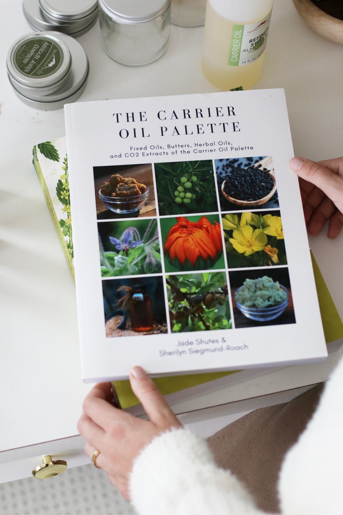 The Carrier Oil Palette book