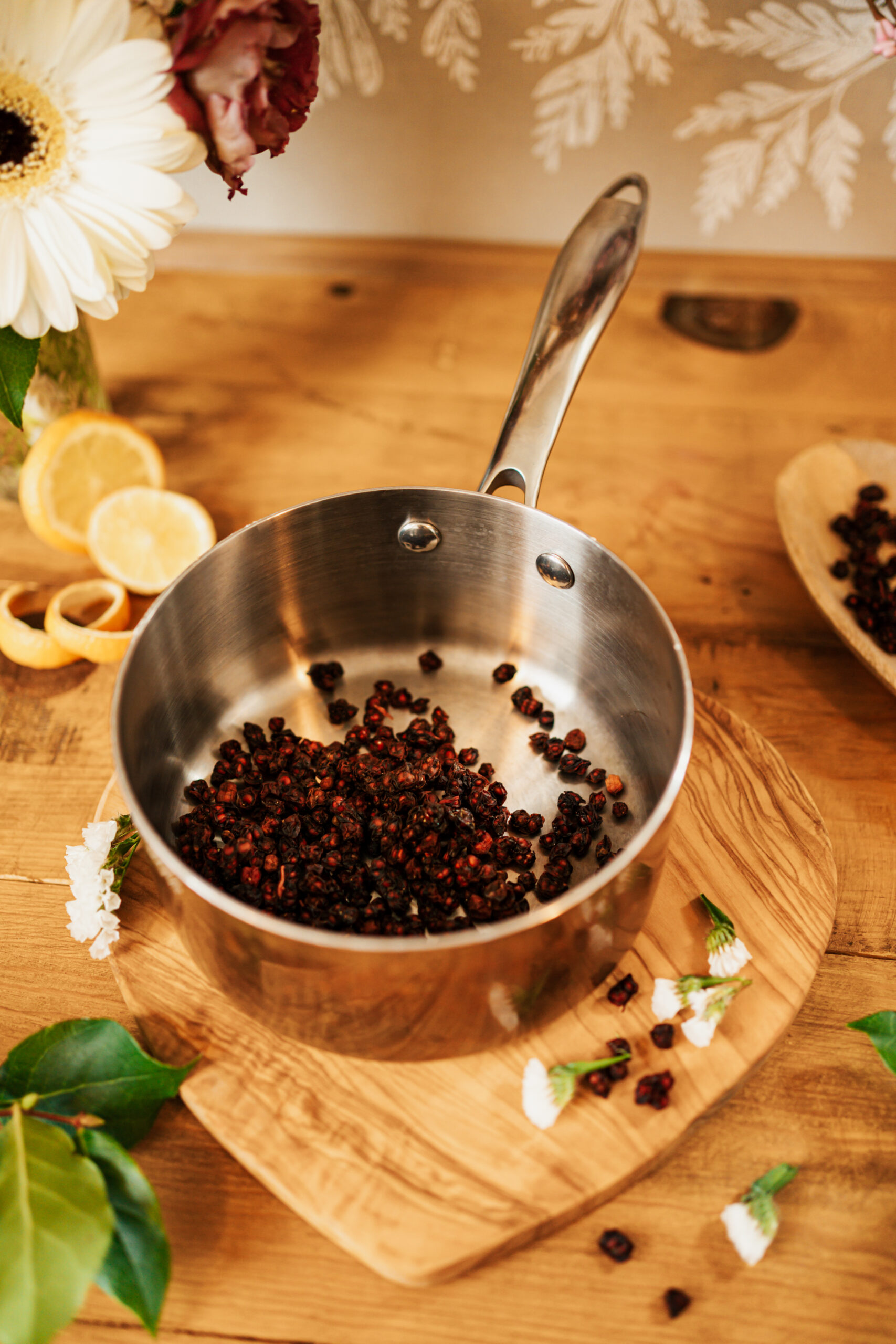 schisandra berry in a pan