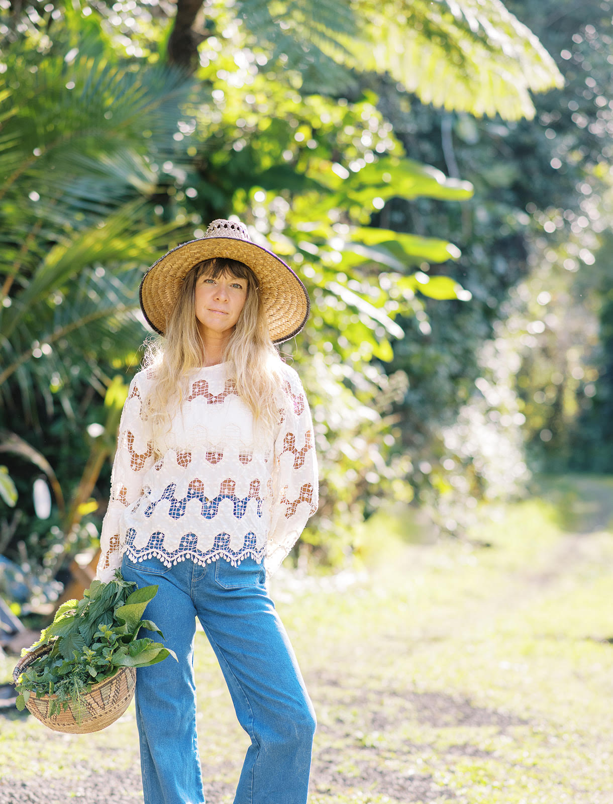 Herbal Academy Student Feature: Jess Bergeron (@jkb.journal) by Herbal Academy