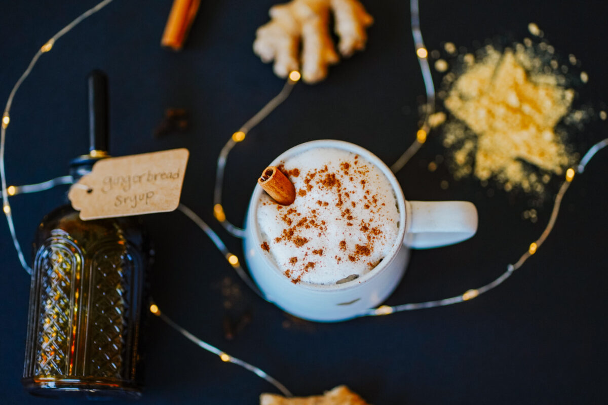 mug of gingerbread latte