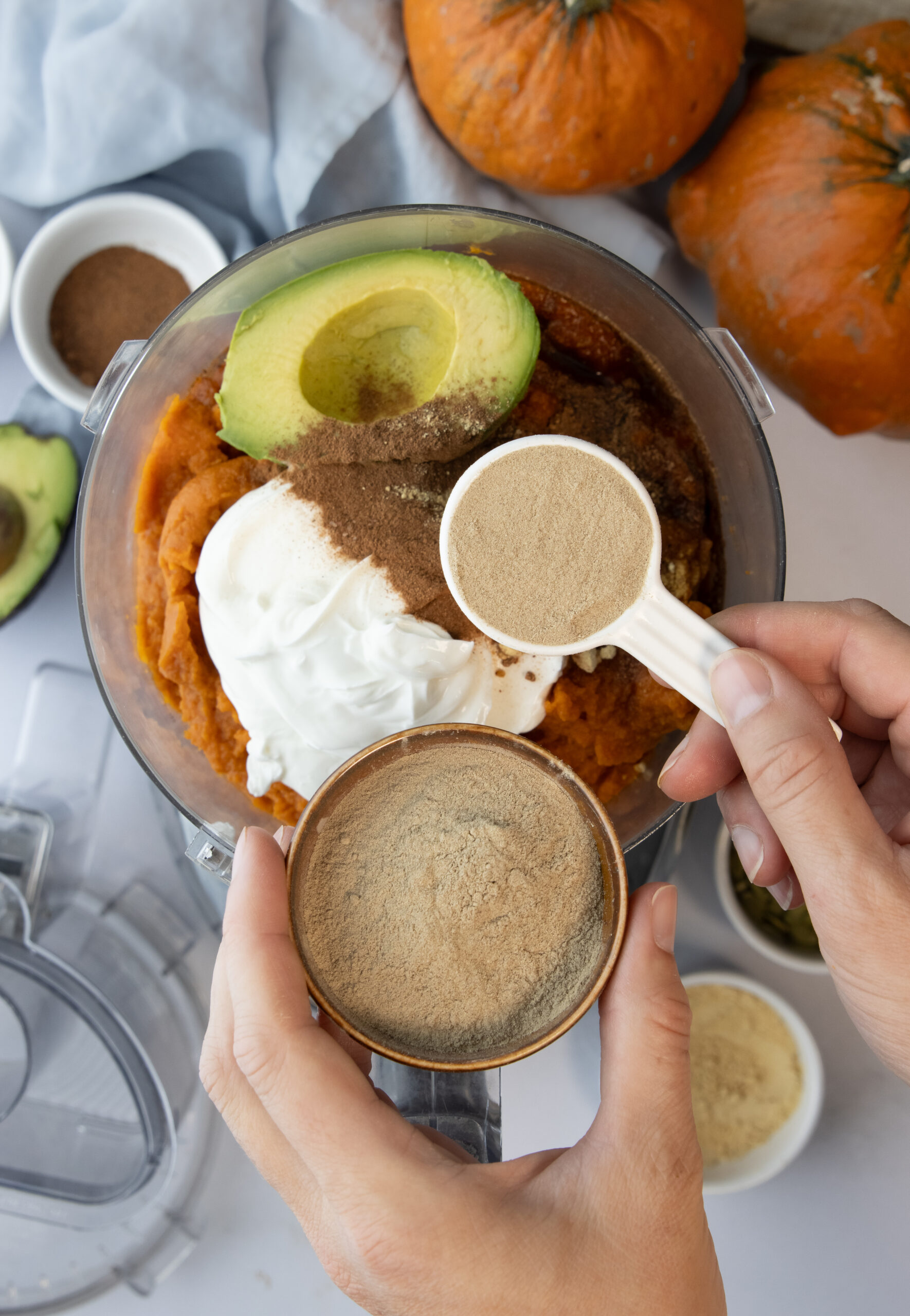 ingredients to make pumpkin pie pudding